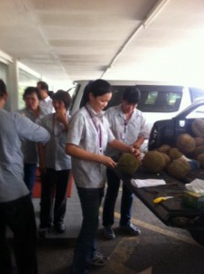 photo1